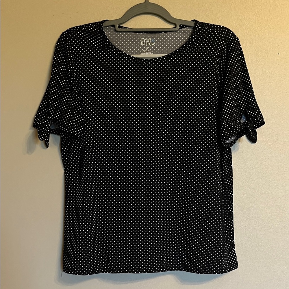 Croft & Barrow Black and White Dotted Short Sleeve Top